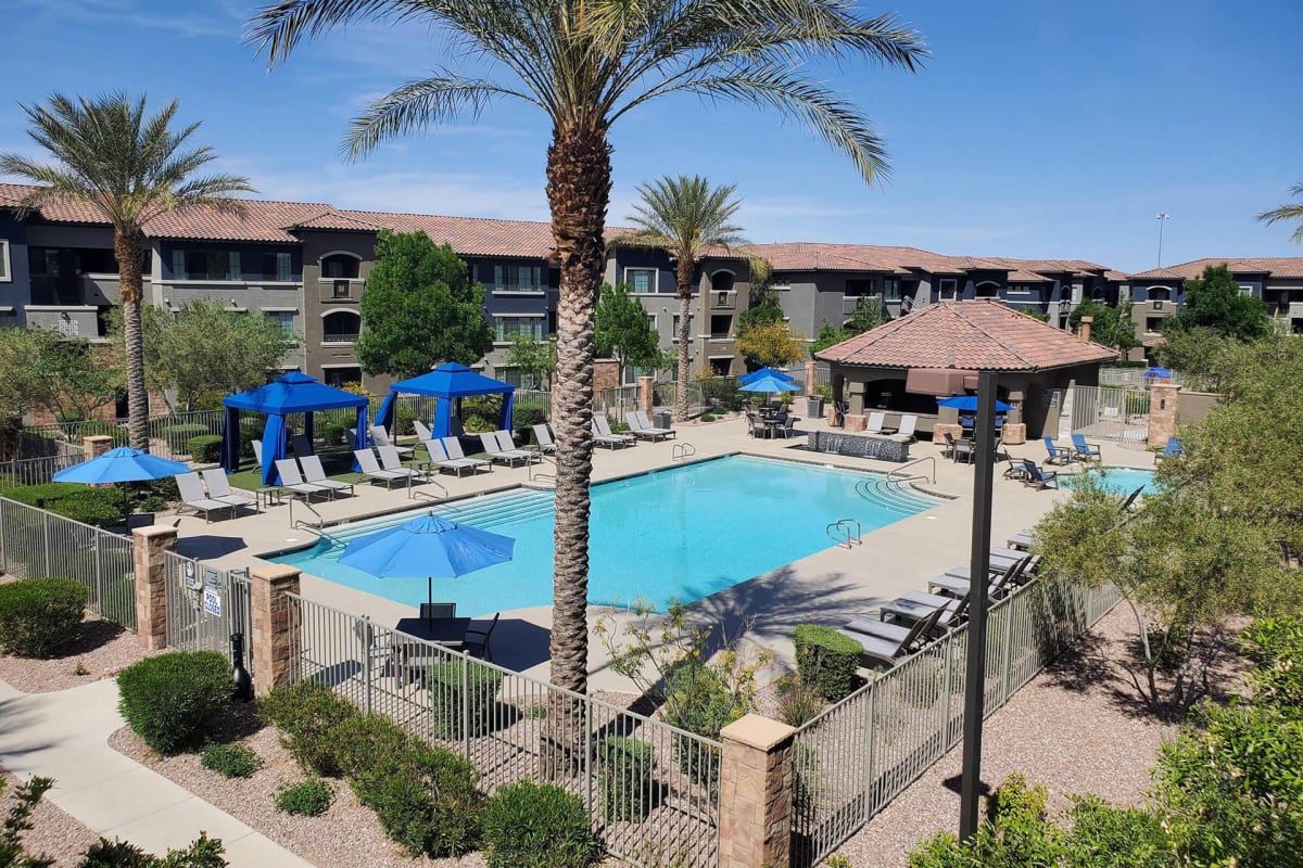 Apartments on Maryland Parkway The Paramount